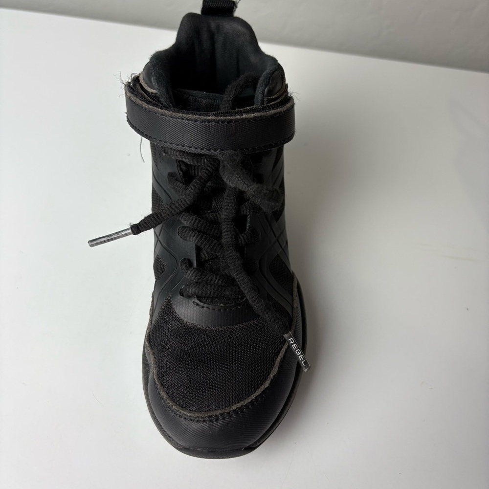 Rebel Renegade blackout high-top performance cheer shoes and bag size youth 13 - Picture 13 of 16